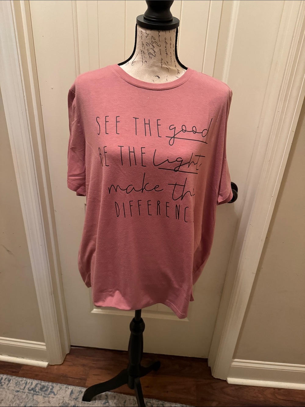 SHEIN Pink Short Sleeve Tee with Script Slogan
